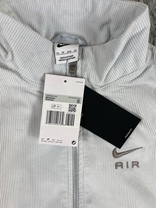 Chaqueta Nike Air Gris y Blanca