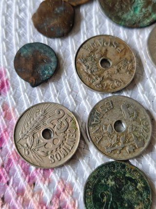 Lote monedas antiguas para catalogar