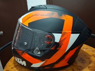 Casco KTM Naranja y Negro