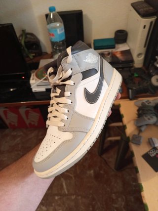 Jordan 1 Grigio e Bianco