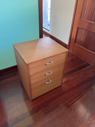 Conjunto Dormitorio madera completo