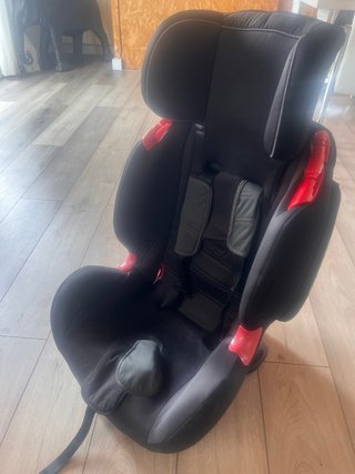 Silla de coche Grupo I (9-18kg)