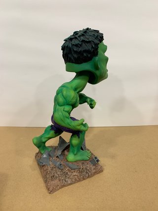 Figura Hulk Bobblehead NECA