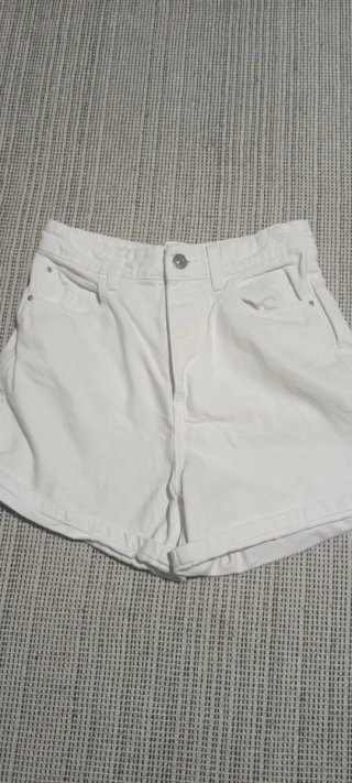 Shorts blancos Zara Talla 34