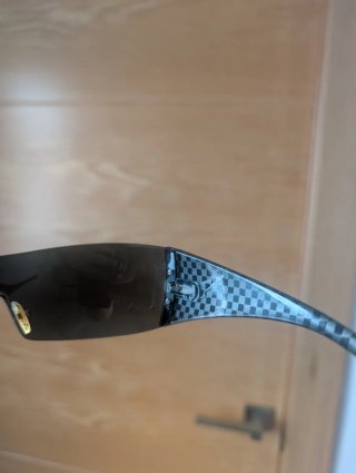Gafas de sol Arnette negras y grises