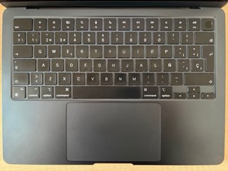 MacBook Air M2 16GB RAM Azul Medianoche