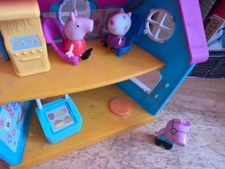 Casa Peppa Pig con figuras