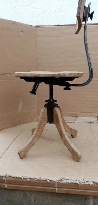 Silla industrial vintage madera y metal
