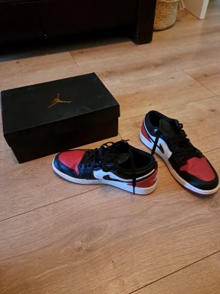 Jordan 1 Low Rosso Nero Bianco