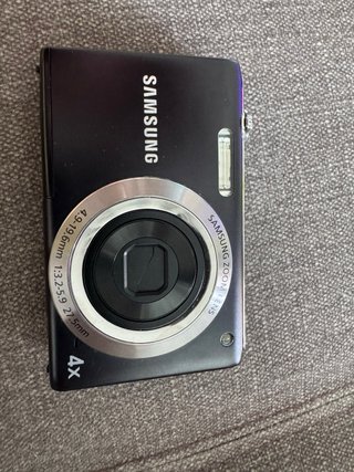 Cámara Samsung ST60 + Accesorios