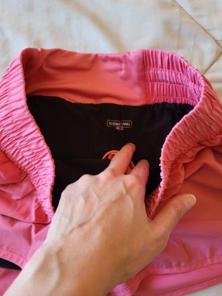 Shorts Boomerang  rosa y negro