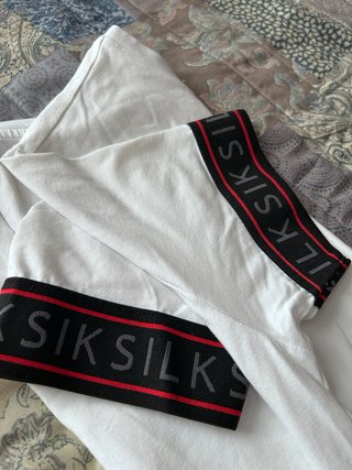 Camiseta SIKSILK Blanca