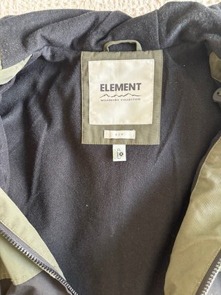Cazadora Element Verde y Negra Talla S