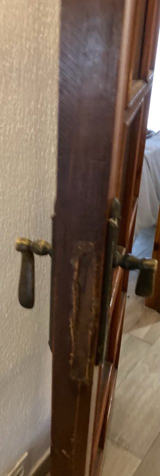 2 Puertas madera maciza con cristales