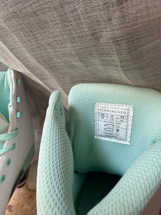 Patines 4 Ruedas Flamingueo Blancos y Menta