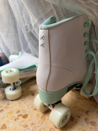 Patines 4 Ruedas Flamingueo Blancos y Menta