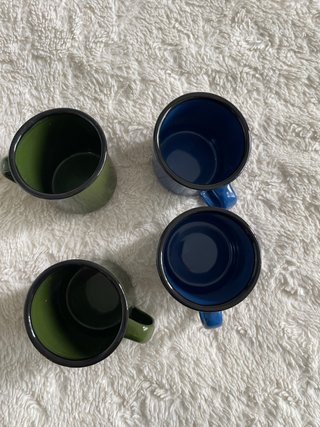 4 Tazas Esmaltadas Pequeñas