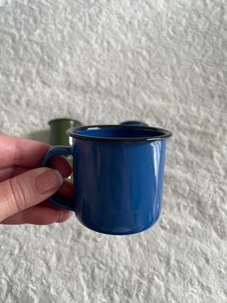 4 Tazas Esmaltadas Pequeñas