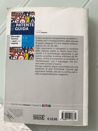 La patente di guida. Manuale teorico e quiz per...