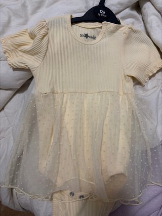 Body vestido bebé amarillo talla 12-18 meses