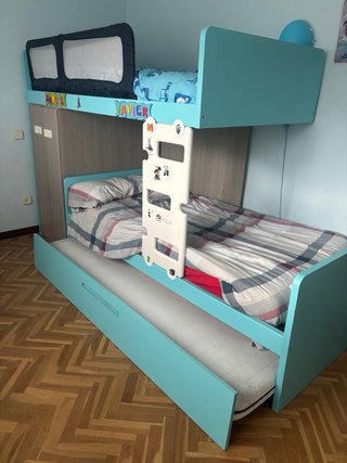 Cama tren 3 camas com armario
