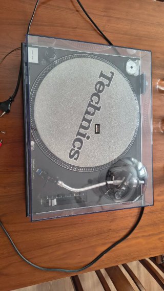 Technics SL-1210 MK2 Tocadiscos