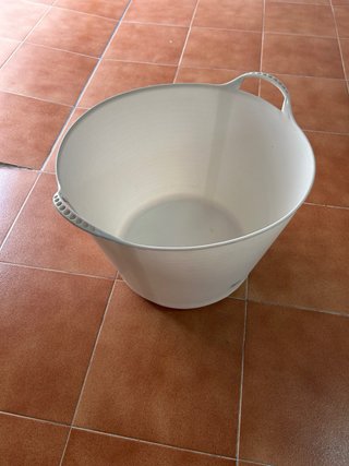 Capazo Plástico 42 Litros Negro