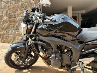 Yamaha FZ6 S2 Naked 98cv 2008 Negra