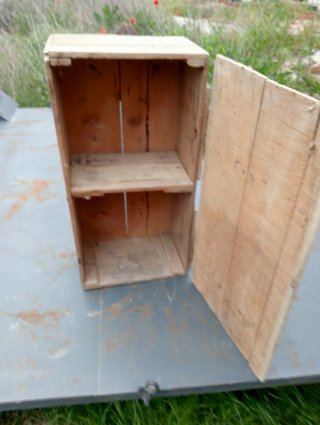Caja de madera antigua