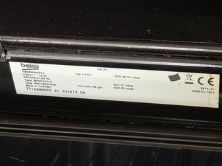Horno Monoblock Beko con Fogones