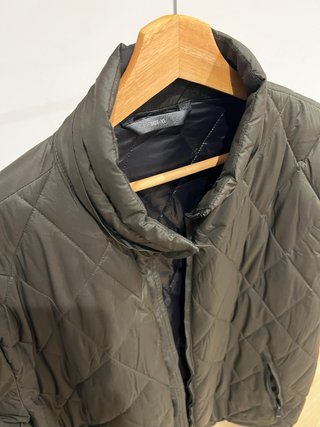 Chaqueta acolchada Massimo Dutti verde oliva
