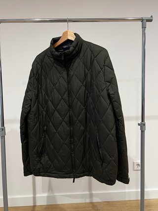 Chaqueta acolchada Massimo Dutti verde oliva
