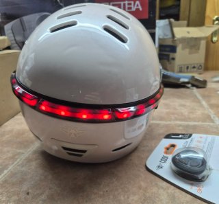 Casco CASR Glow LED Bici/Patinete