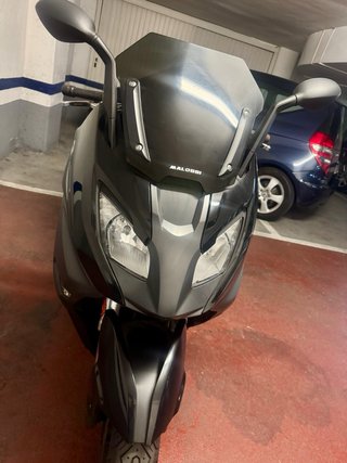 BMW C650 Sport Maxi Scooter Negra ABS, calefaccion