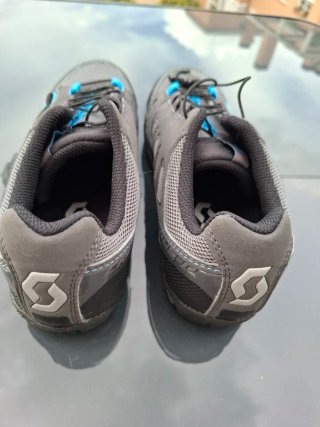 Zapatillas Scott MTB Sport Talla 37, con calas.
