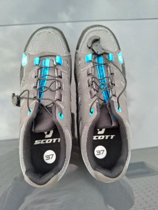 Zapatillas Scott MTB Sport Talla 37, con calas.