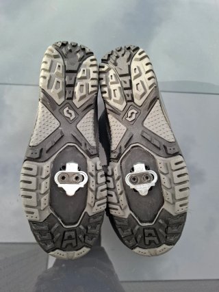 Zapatillas Scott MTB Sport Talla 37, con calas.