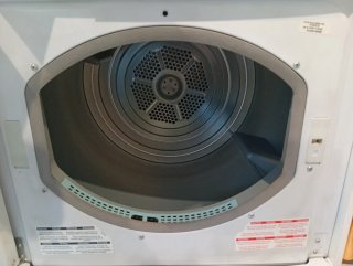 Secadora Indesit.