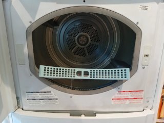 Secadora Indesit.