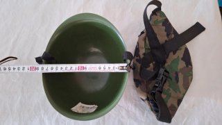 Disfraz militar casco y riñonera camuflaje