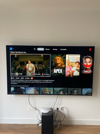 LG OLED 77”