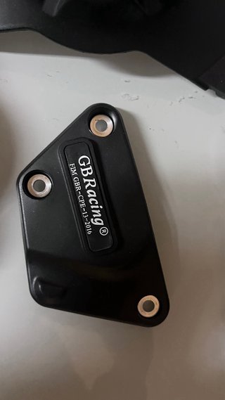 Tapas motor GBRacing R6 a partir del 2006