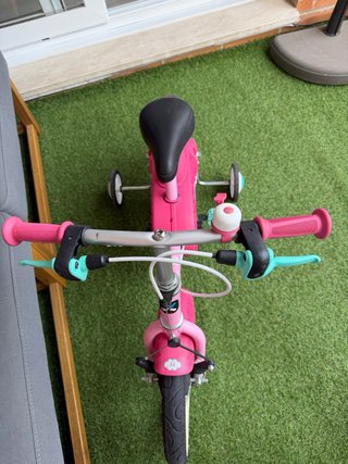 Bicicleta infantil rosa 14 con ruedines