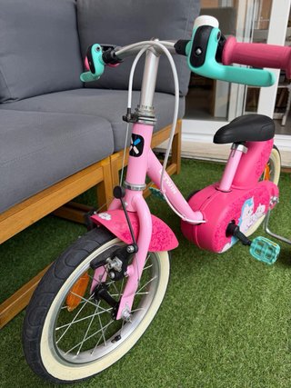 Bicicleta infantil rosa 14 con ruedines