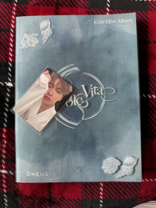 ONEUS La Dolce Vita 10th Mini Album