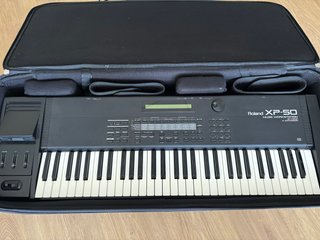 Roland XP-50 Teclado Workstation
