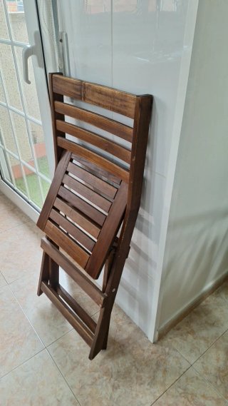 Silla plegable de madera