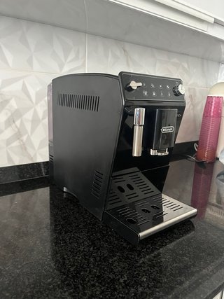 Cafetera DeLonghi Autentica Negra