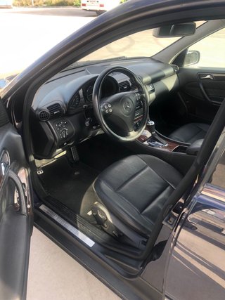Mercedes-Benz Clase C 2005