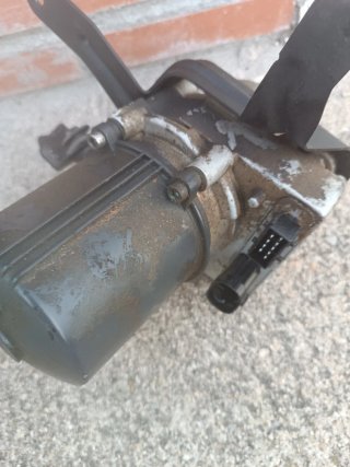 Bomba Dirección Peugeot 206